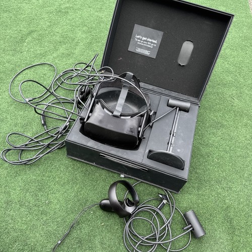 Oculus rift virtual reality - virtual,