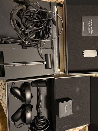 Oculus rift powered - rift, vr